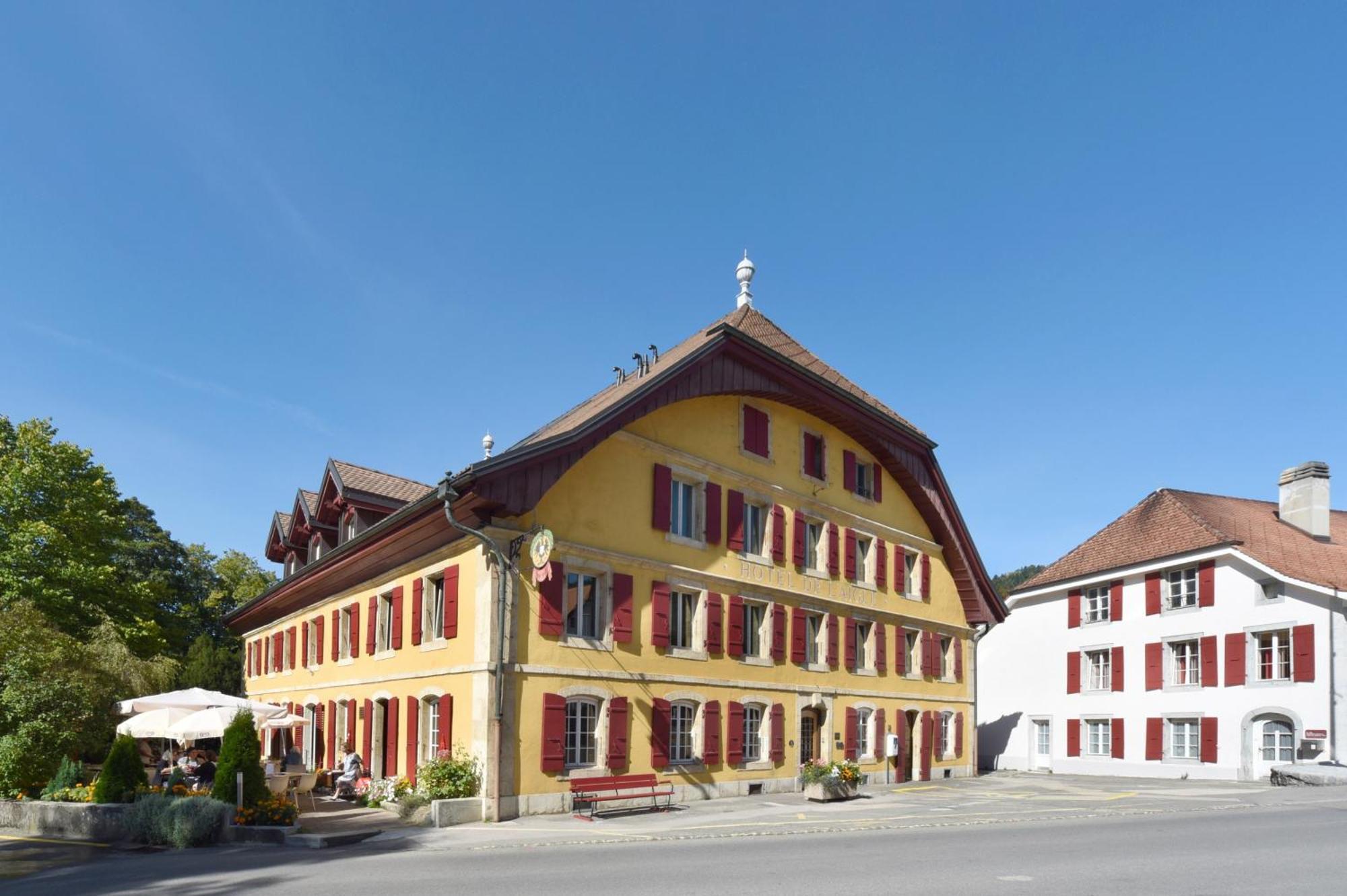 Hotel De L'Aigle Couvet Exterior foto